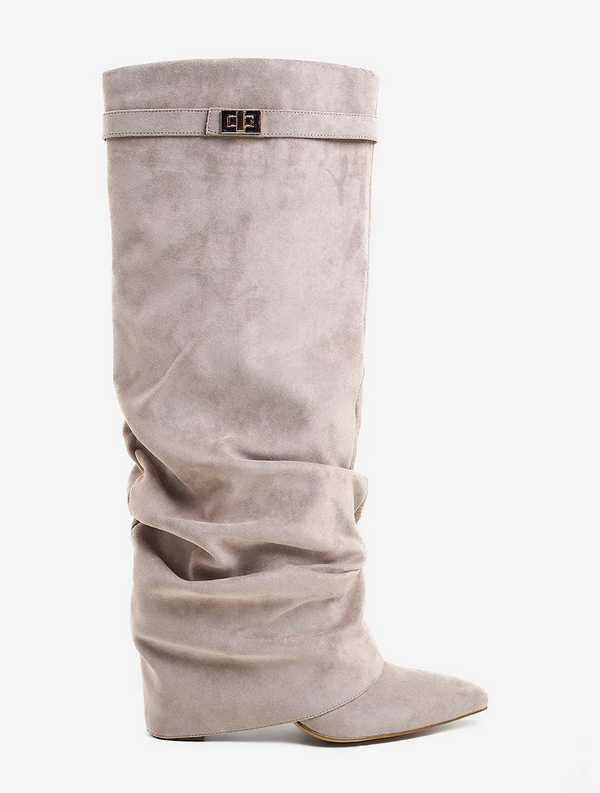 Noireve -The Taupe Boots 03