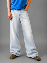 Bateau Straight Jeans — Stone Wash