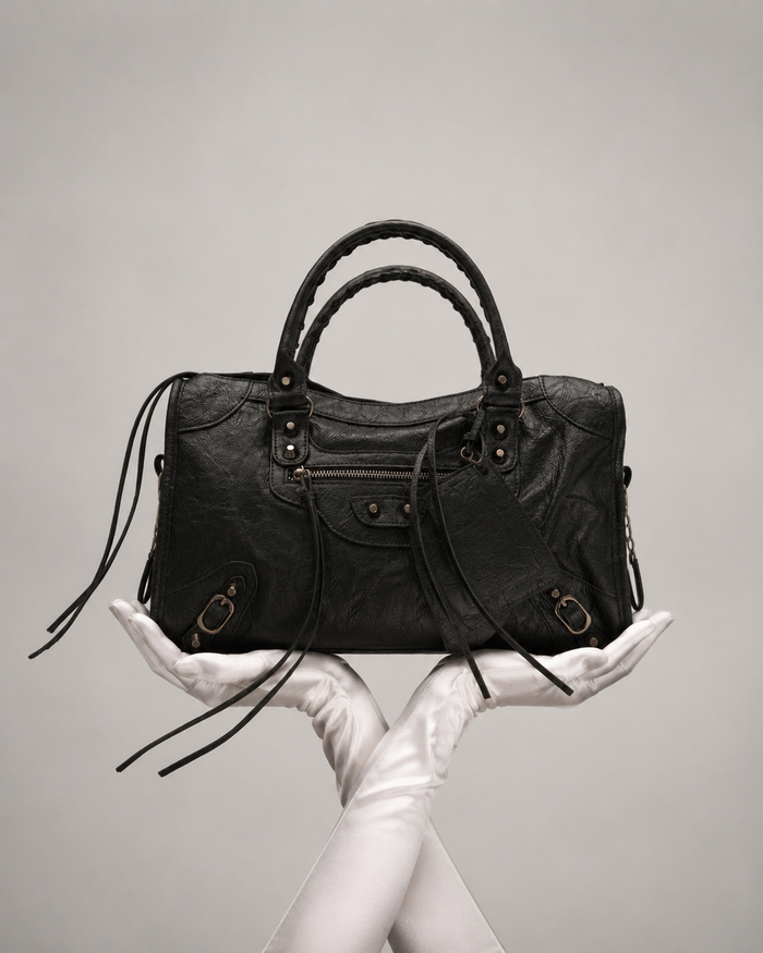 The Black City Girl Bag - Medium