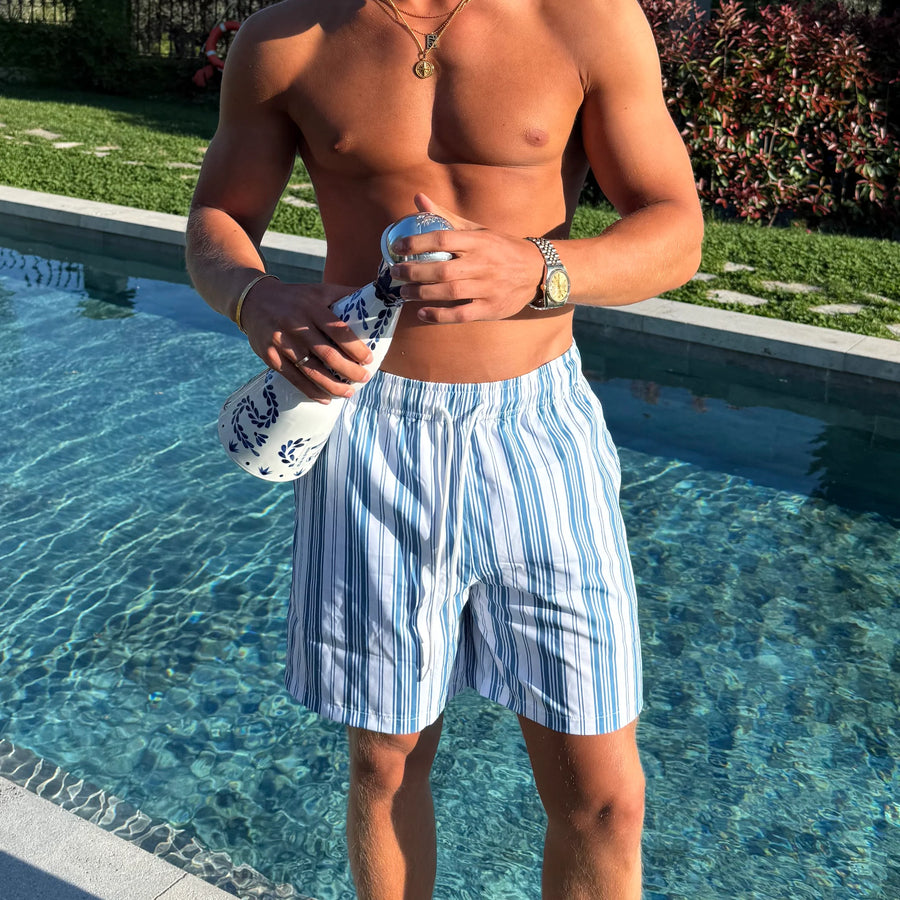 Côte d'Azur Beach Club - Noireve Outfit
