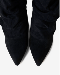 Noireve -The Black Boots 03