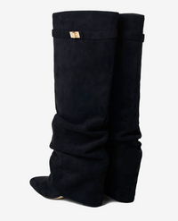 Noireve -The Black Boots 03