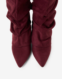 Noireve -The Burgundy Boots 03